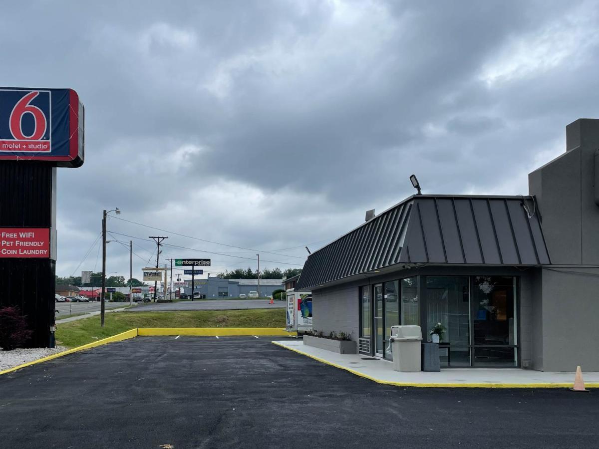 Suites Wytheville Va Kültér fotó
